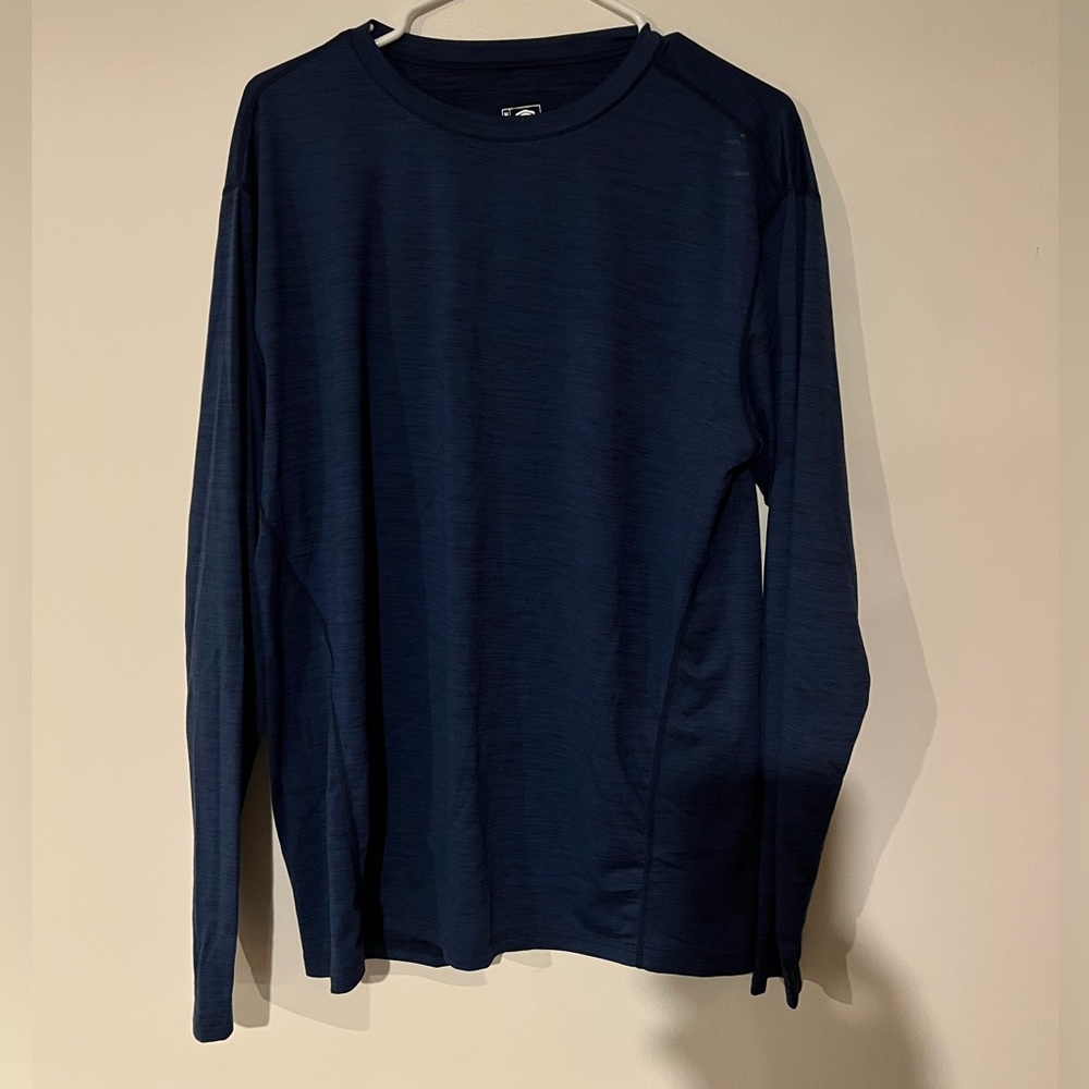 Born primitive large never worn long sleeve blue